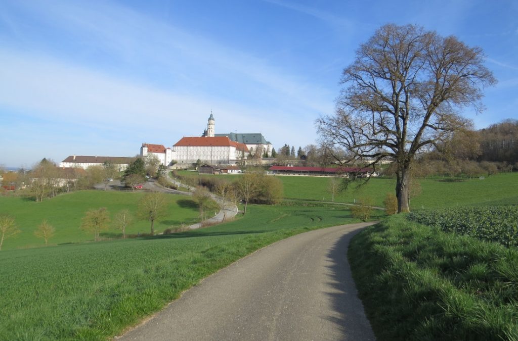 Kloster Neresheim – Wegbeschreibung - Wanderung – Schwäbische Alb – Ostalbkreis – Baden-Württemberg – viagolla
